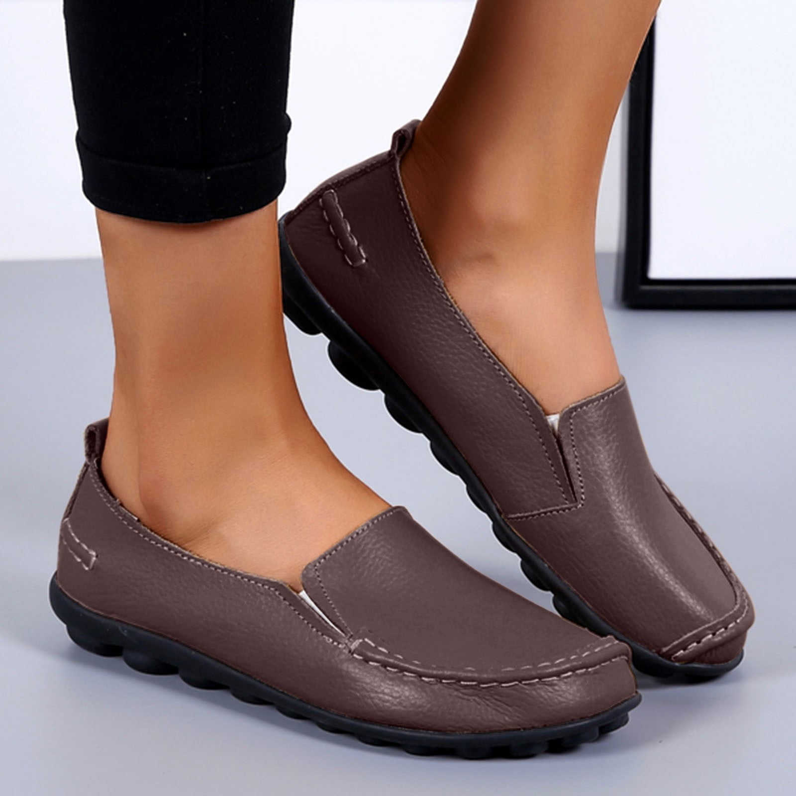 women's wide width flats with arch  support