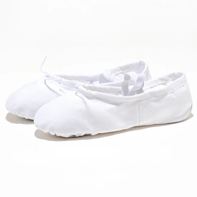 flat ballet shoes