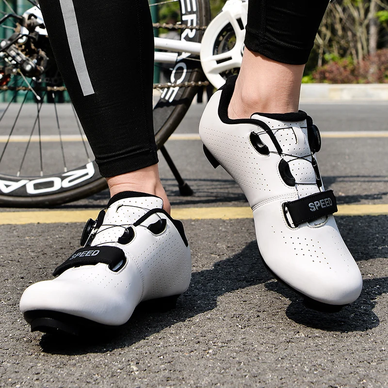 best mtb flat shoes