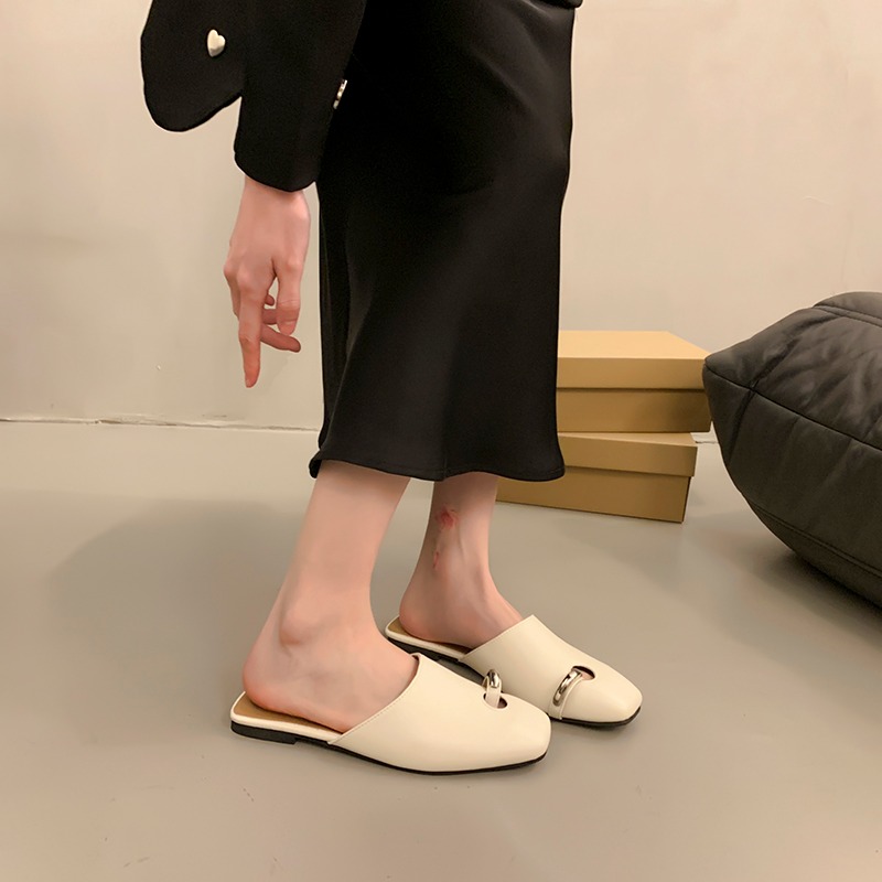 square toe mule shoes